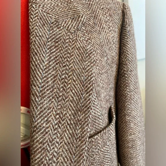 SOLD - Picture 4 of 8